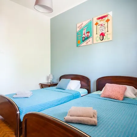 Color Cyprus 3 Bedrooms Near Sea *