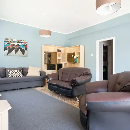 Color Cyprus 3 Bedrooms Near Sea Appartamento *